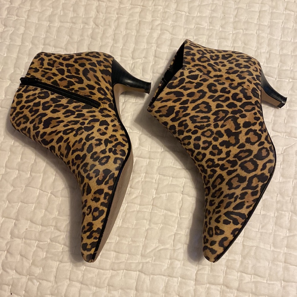 Leopard Print Ankle Boots - Picture 4 of 7